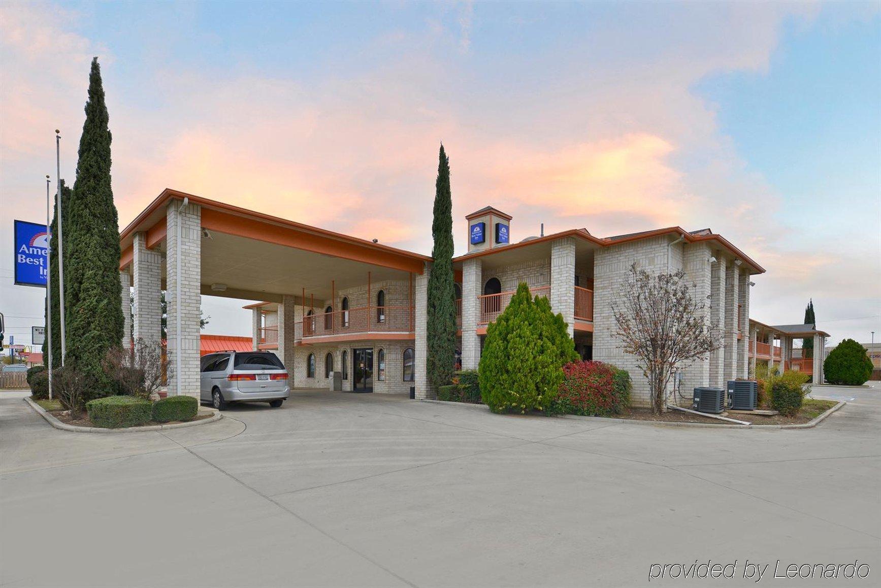 Budget Inn San Antonio Downtown I-10 East Exterior foto